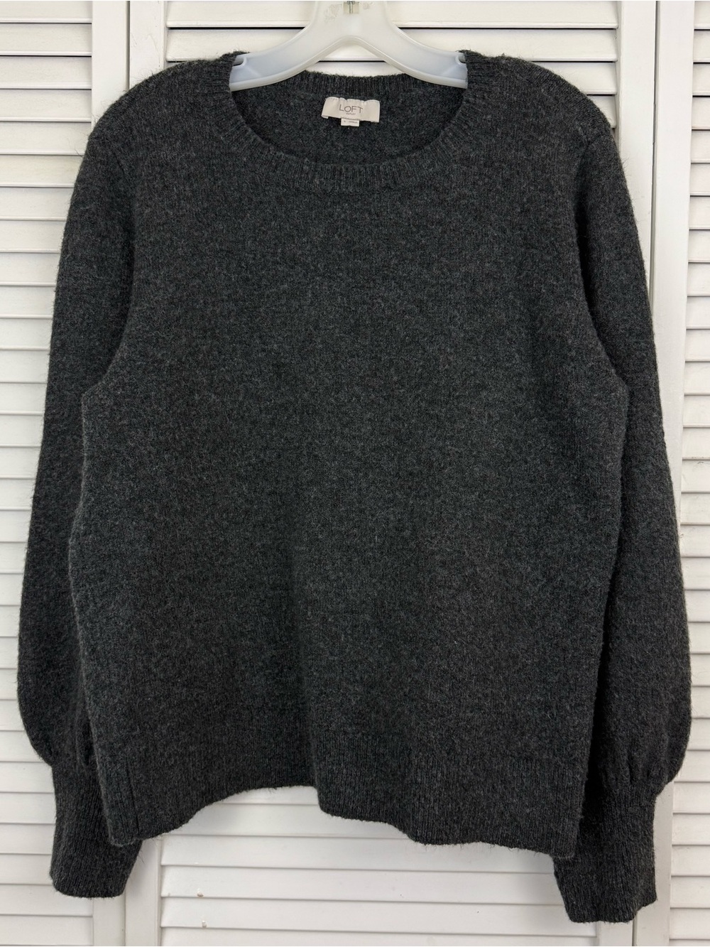 NWOT LOFT Balloon Sleeve Sweater